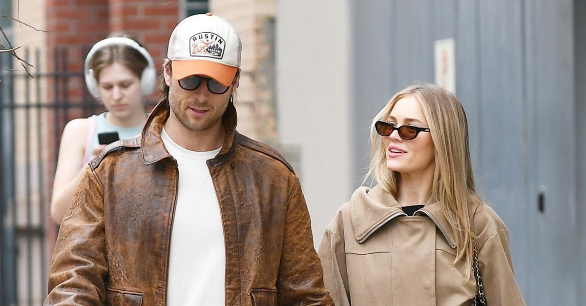 The Spring Jacket Trend Everyone Is Wearing With Blue Jeans