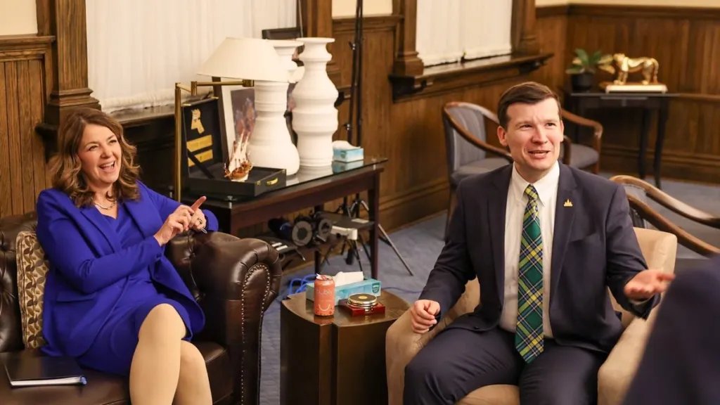 With the cat out of the bag, Danielle Smith’s alleged gifts from foreign governments prompt sharp questions