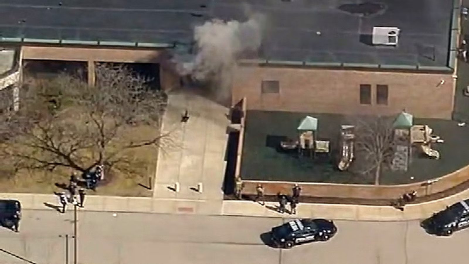 Suspect dead after ramming truck into Detroit-area synagogue: Sheriff