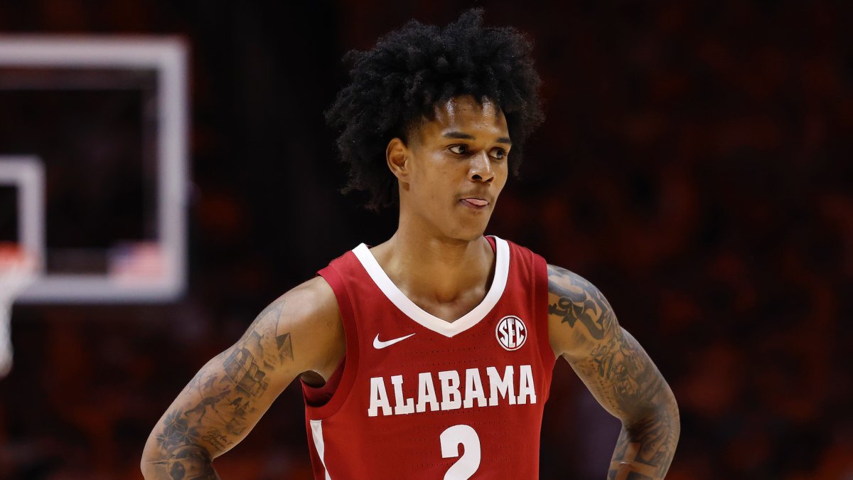 Alabama star Aden Holloway arrested before NCAA Tournament