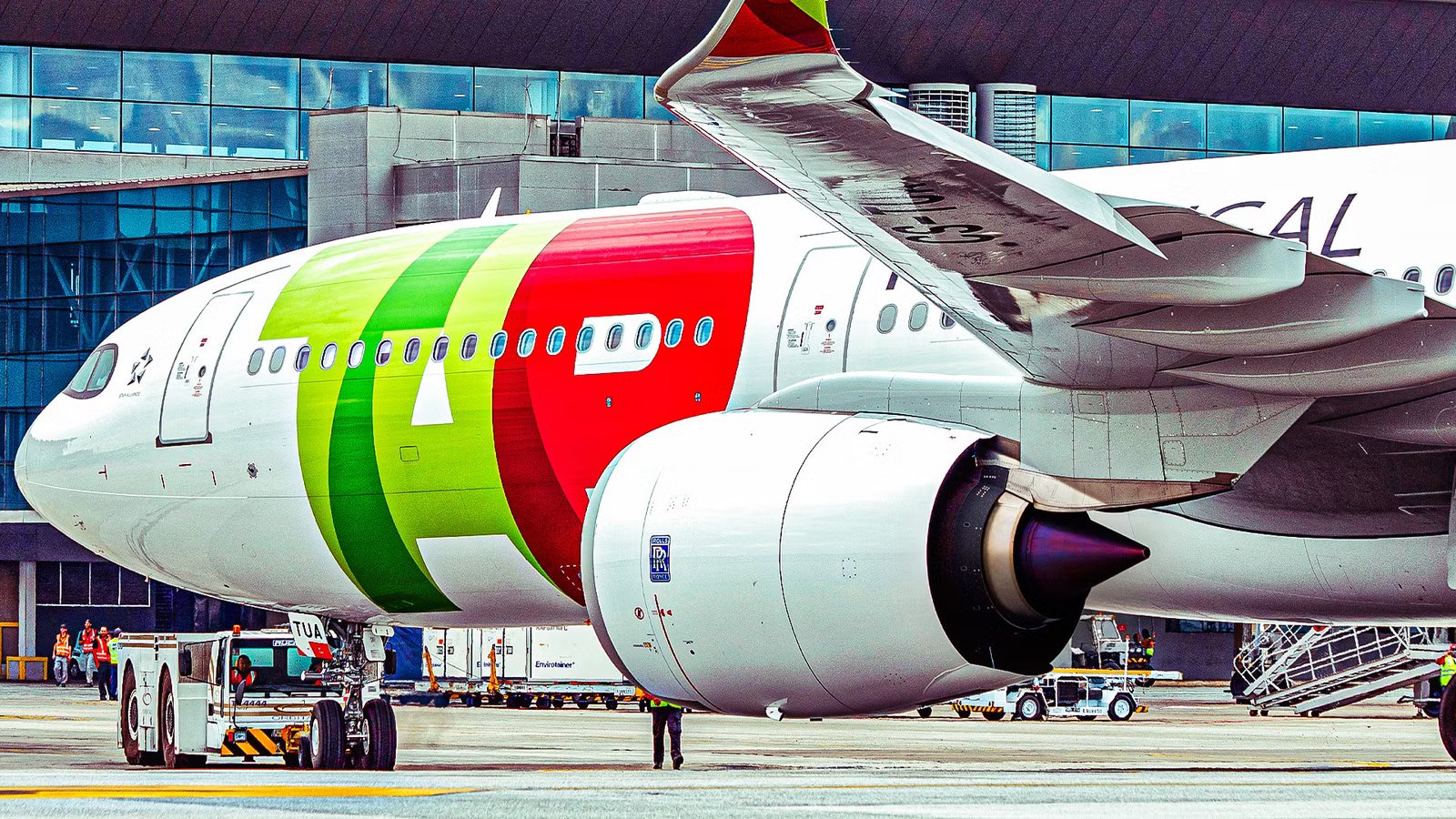 Here’s How Much Longer The Airbus A330neo’s Wings Are Compared To The Original A330