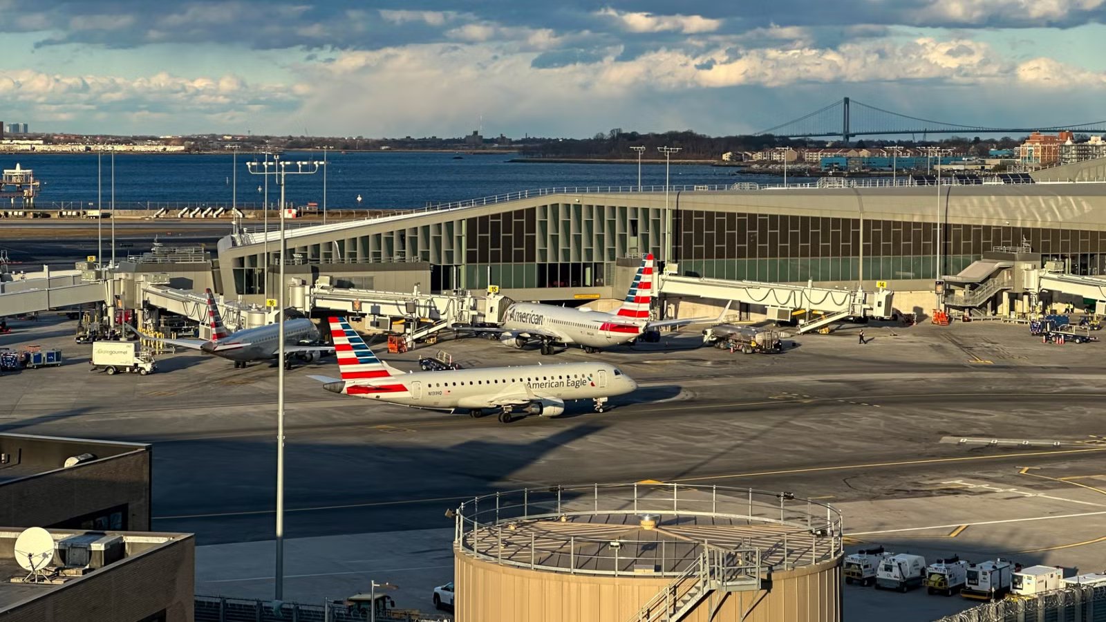Viral Video Shows Brutal “Airport Karen” Takedown At American Airlines LaGuardia Counter