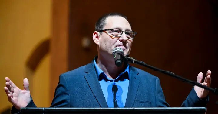 Avi Lewis elected as new federal NDP leader on 1st ballot