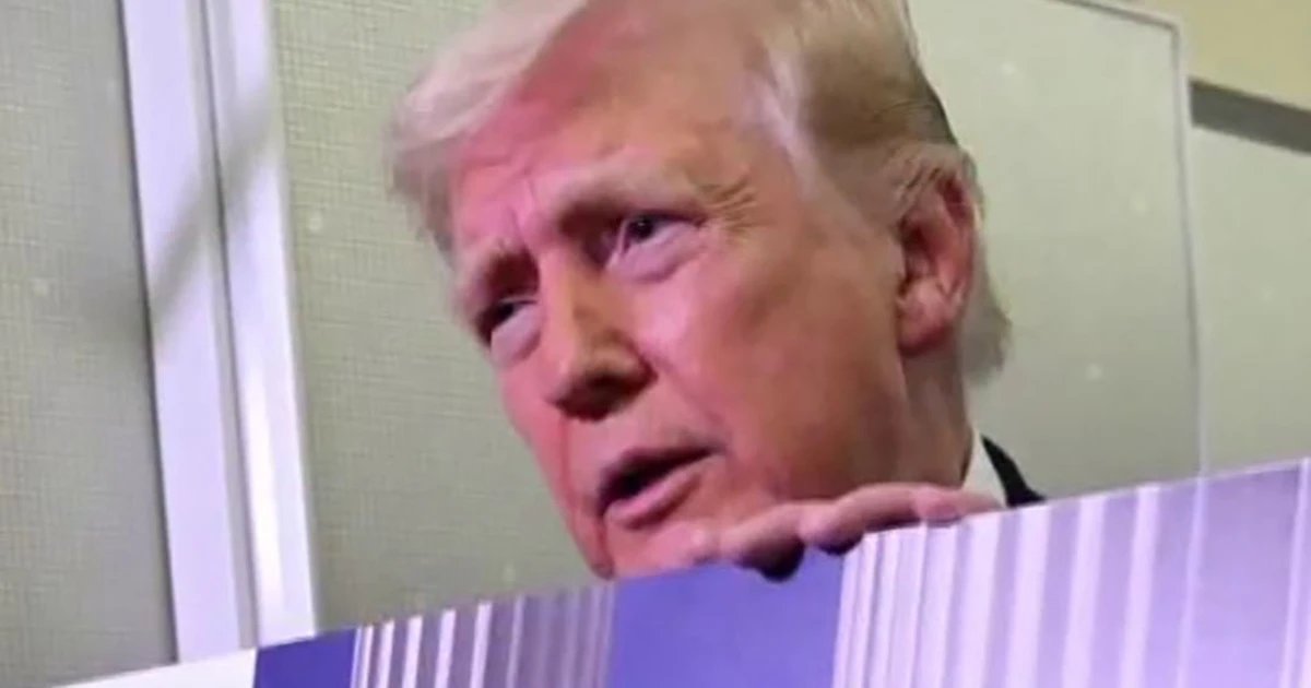 Judge blocks demolition of White House for new ballroom