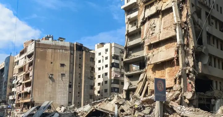 Israel says Iranian commanders targeted in Beirut as death toll nears 400 – National