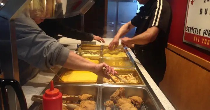 Weyburn KFC puts Saskatchewan town on the map – Regina