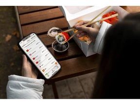 Travel Smarter: Thales and Airalo Unlock a Seamless Global eSIM Experience