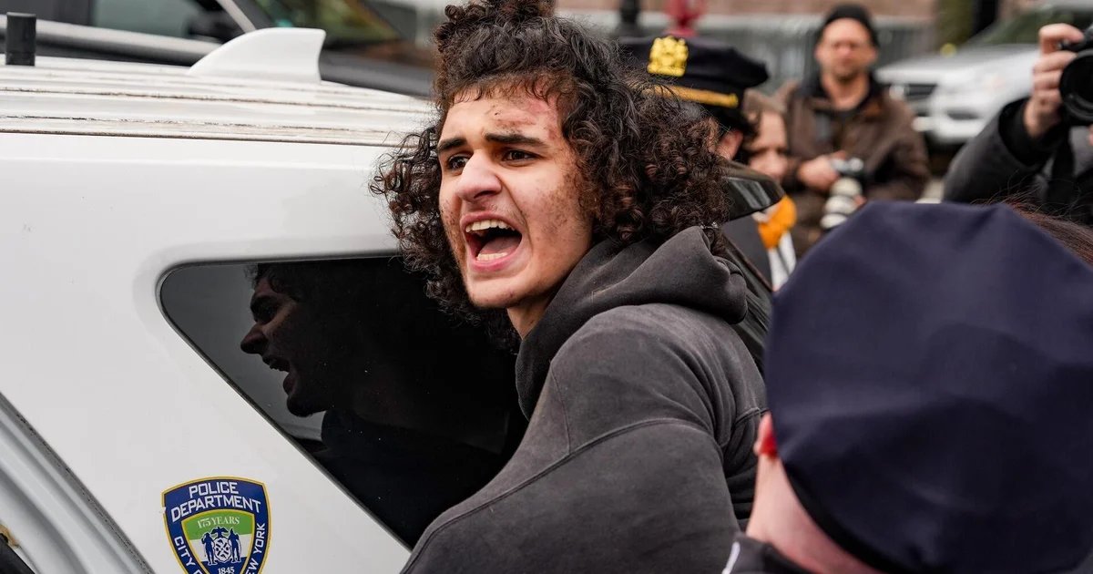 2 teens charged in alleged “ISIS-inspired” attack outside Mamdani’s home