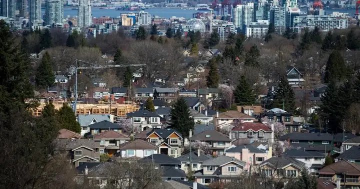 Condo pre-sales in Metro Vancouver plummeting, experts say – BC