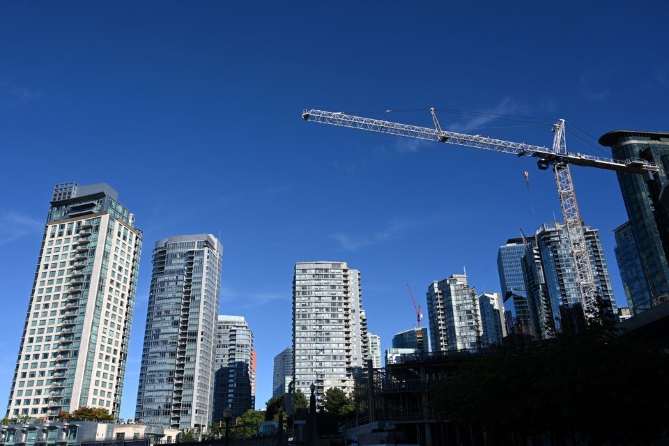 B.C. government wants stronger crane operating requirements