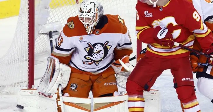 Granlund leads Ducks past Flames 3-2 in OT