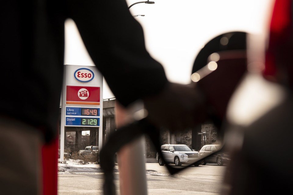 Gas prices bouncing around recent highs as conflict outlook unclear