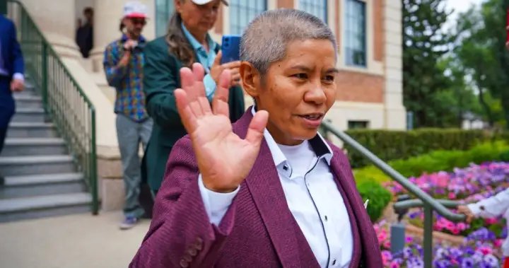 Why did the crown stay the charges against self-proclaimed ‘Queen of Canada’?