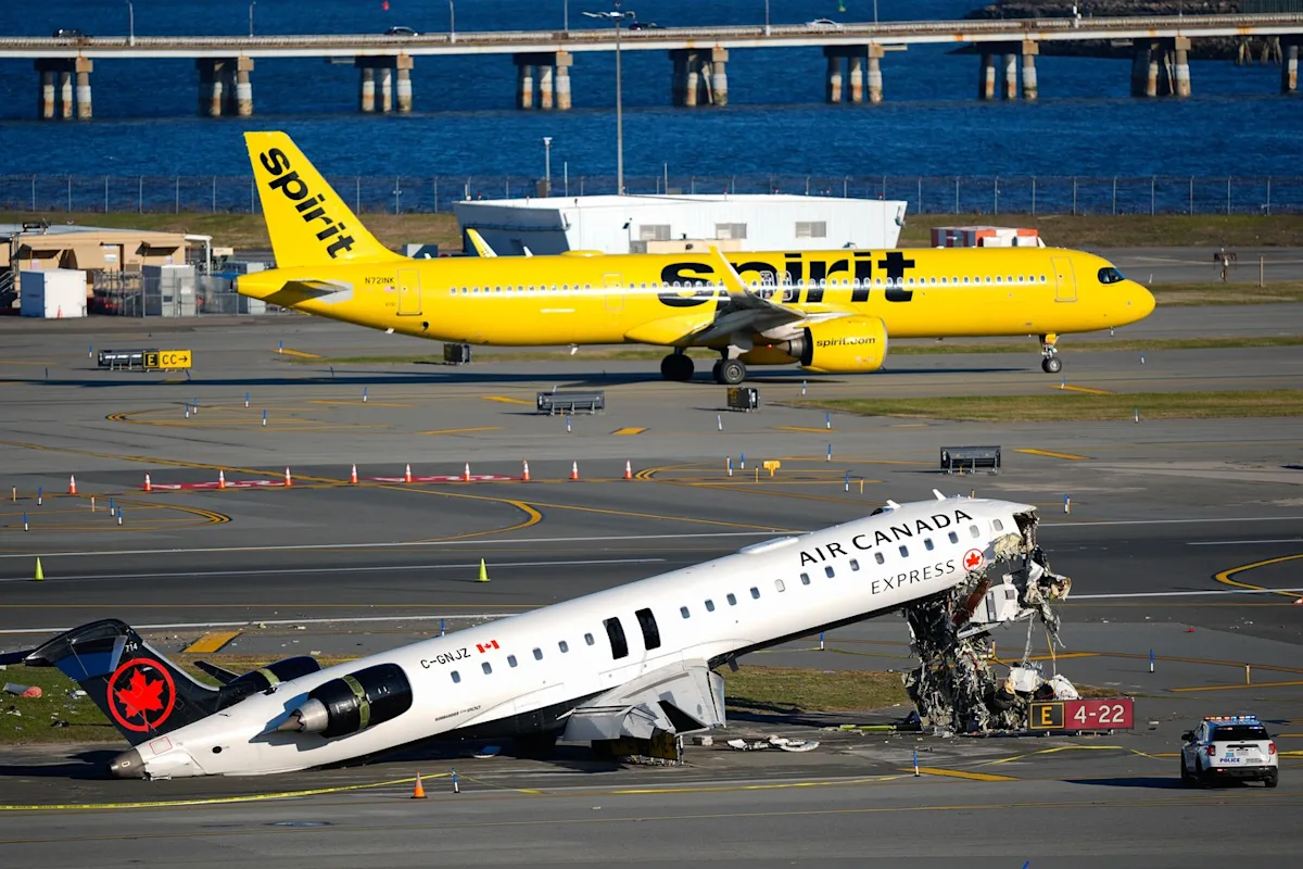 New York plane crash investigation looking at cockpit recorder and controllers