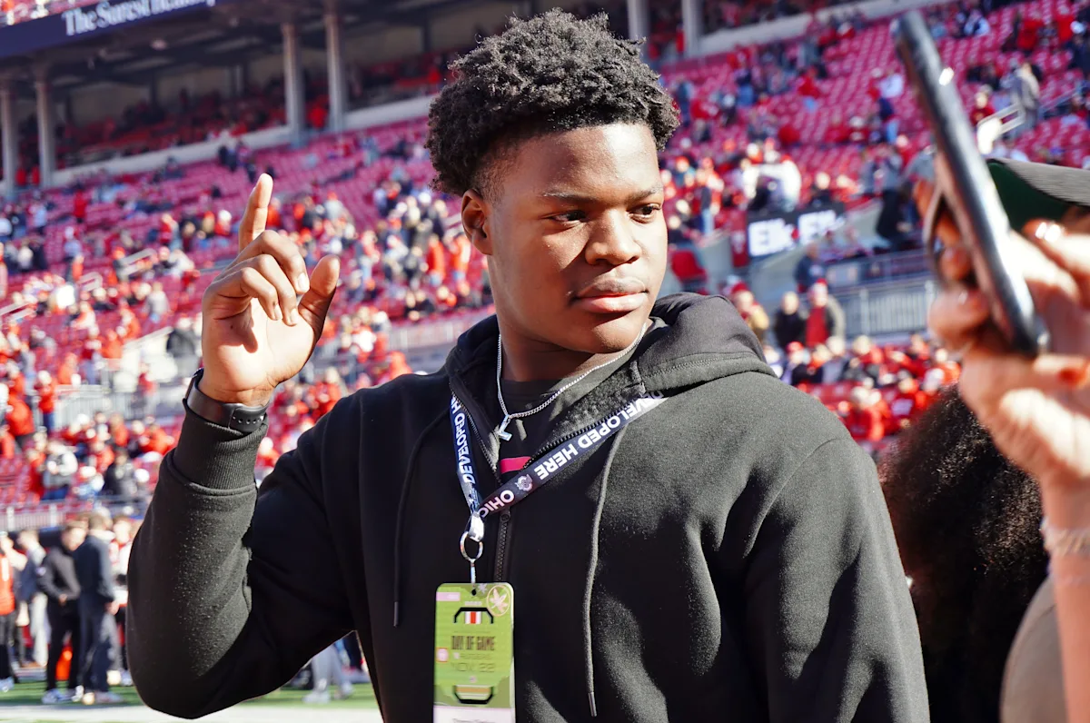 MSU football listed as finalist for high-end 3-star DL from Chicago