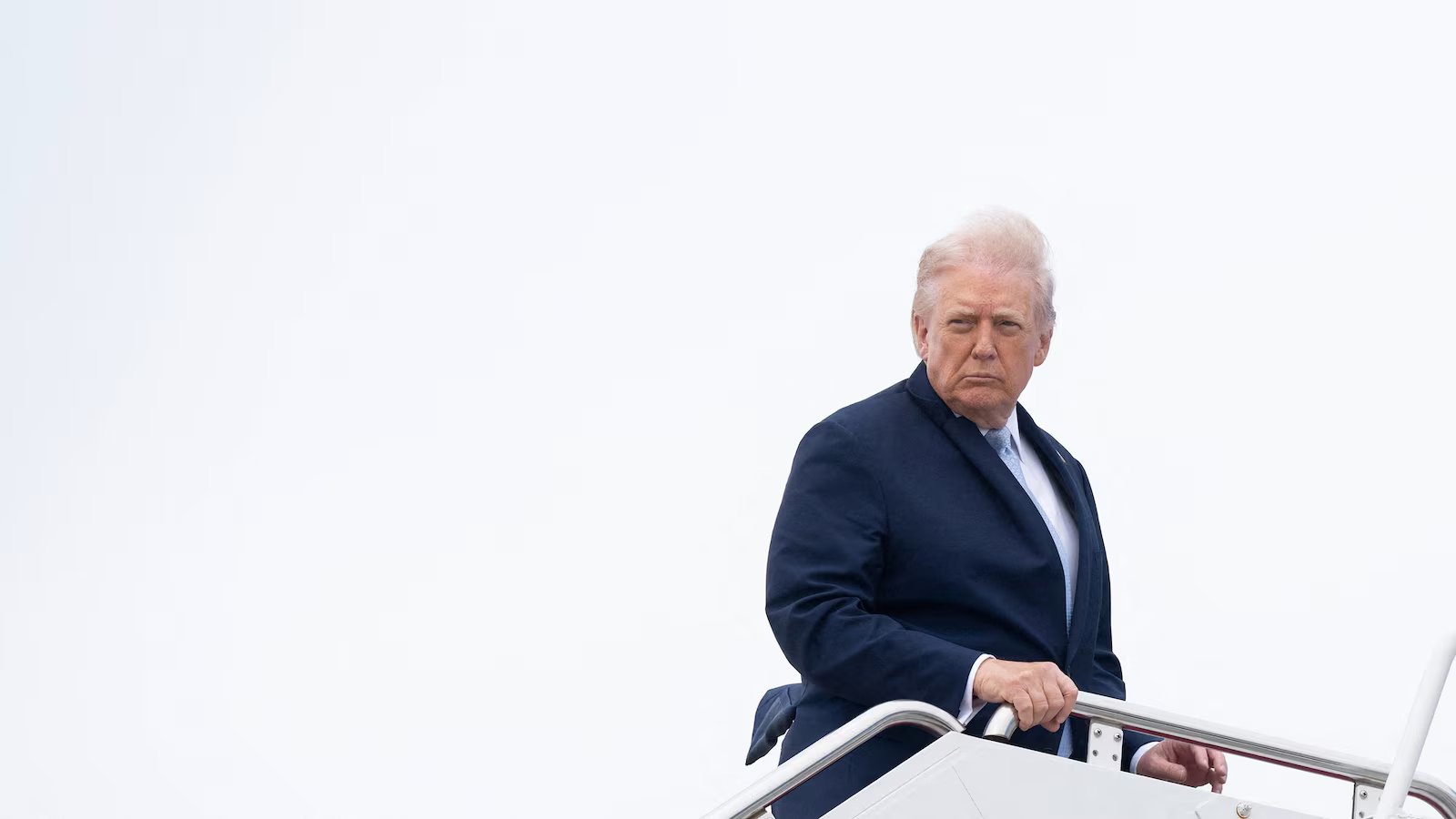 Trump threatens to put ICE agents in airports starting Monday amid DHS funding impasse