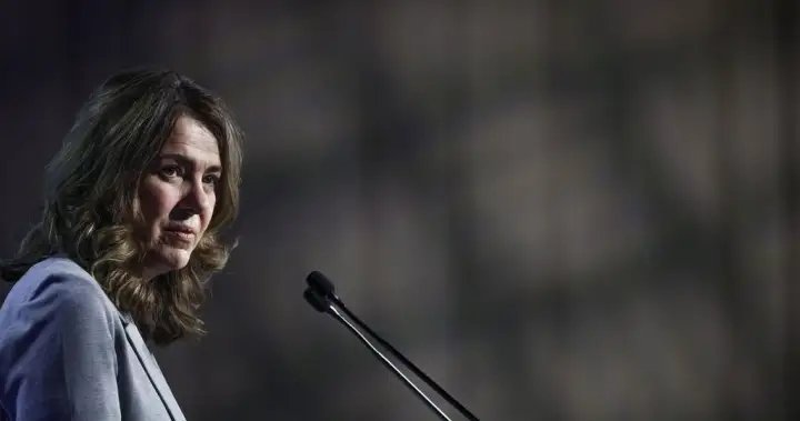 Alberta’s Smith says diverse opinions welcome after MLA supports separatist petition