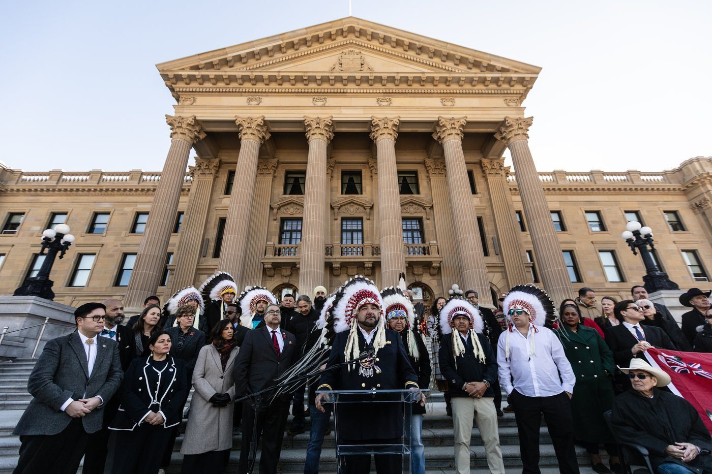 Indigenous Chiefs go to Alberta legislature, pressure province to nip separatism push