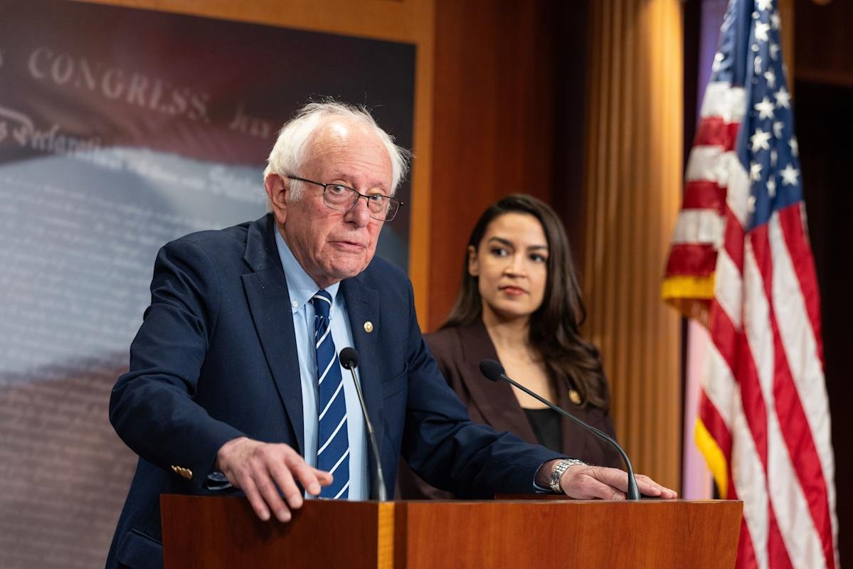 Sanders and Ocasio-Cortez introduce a bill to pause US data center construction