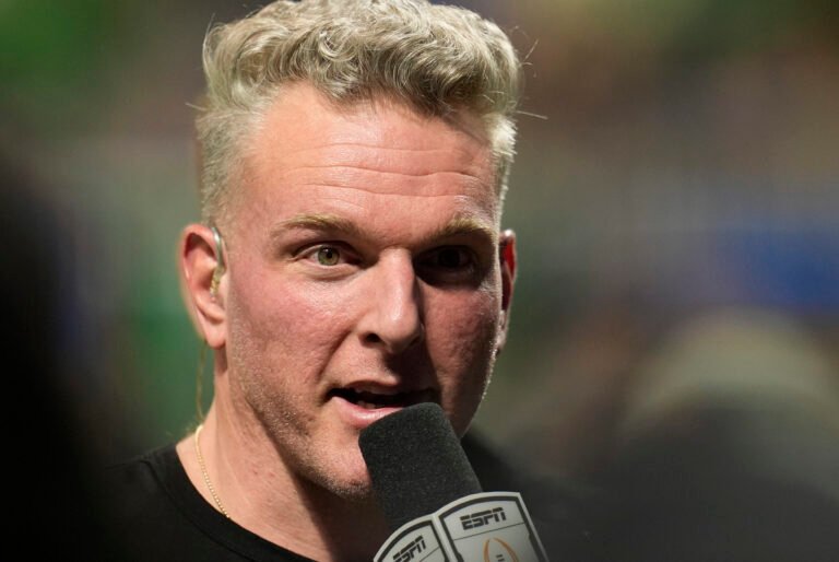 Pat McAfee embarrasses Dan Orlovsky live on ESPN