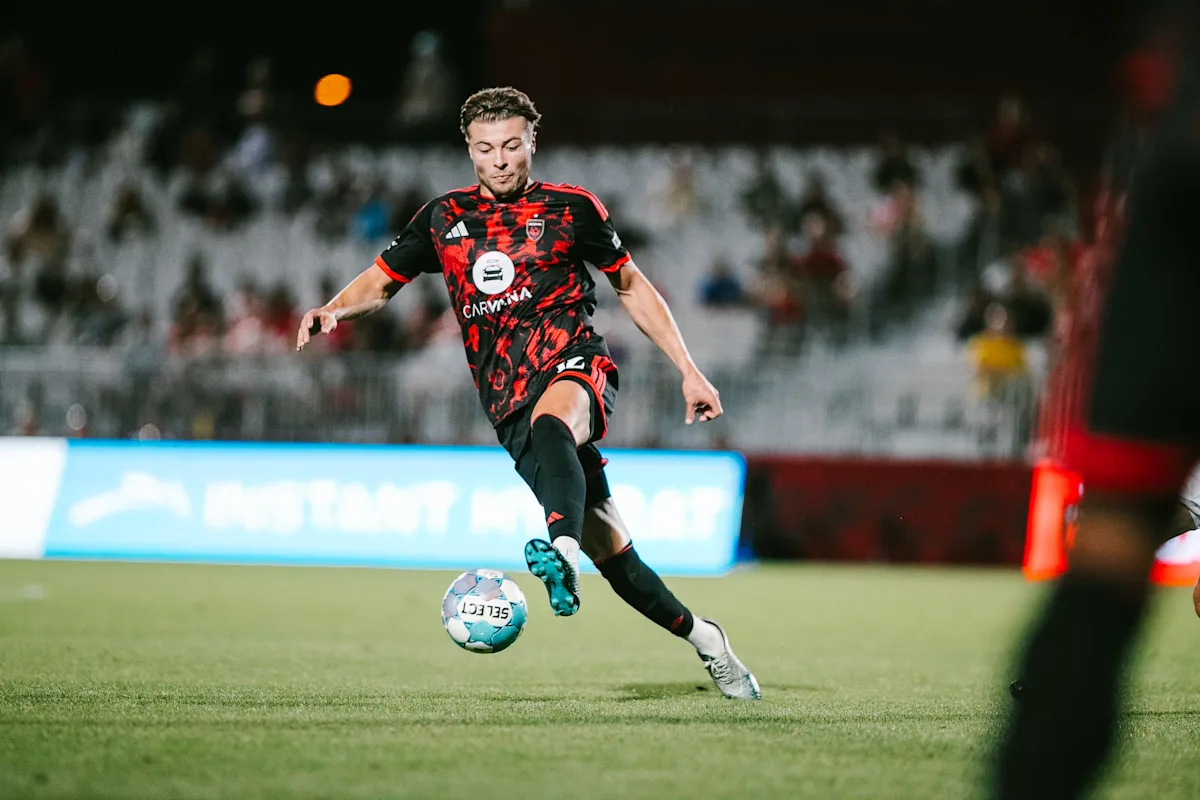 Phoenix Rising comes back to draw with Oakland Roots