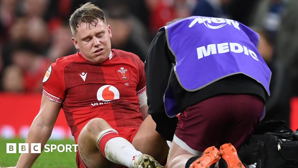 Six Nations 2026: Wales rule out Sam Costelow for trip to Ireland