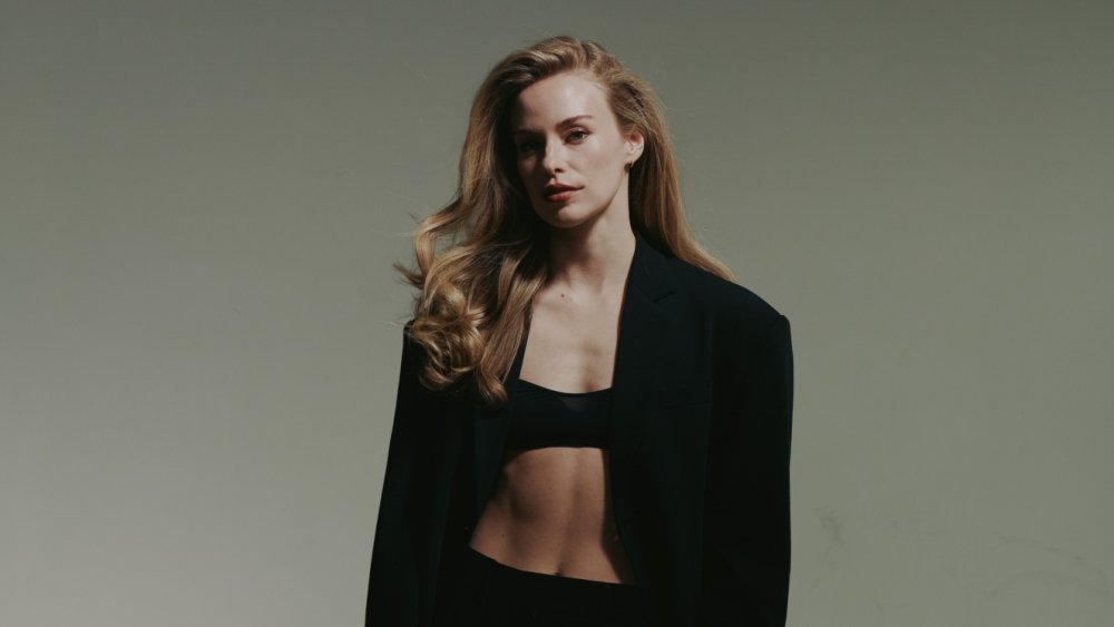 ‘The Madison’ Star Elle Chapman on Relating to Paige’s Grief, Working for Taylor Sheridan & Her Scene with Tom Hanks