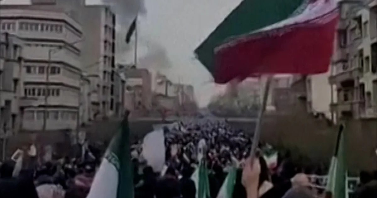 Explosion rocks Tehran during Quds Day rally