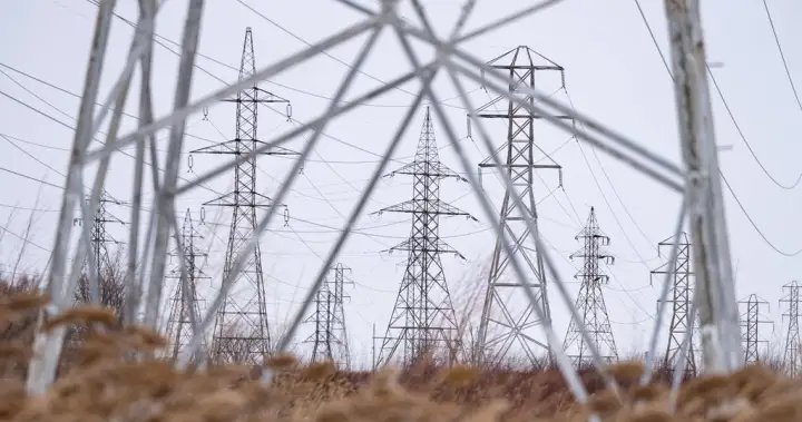 Strong winds leave thousands in the dark in Central Canada, Maritimes