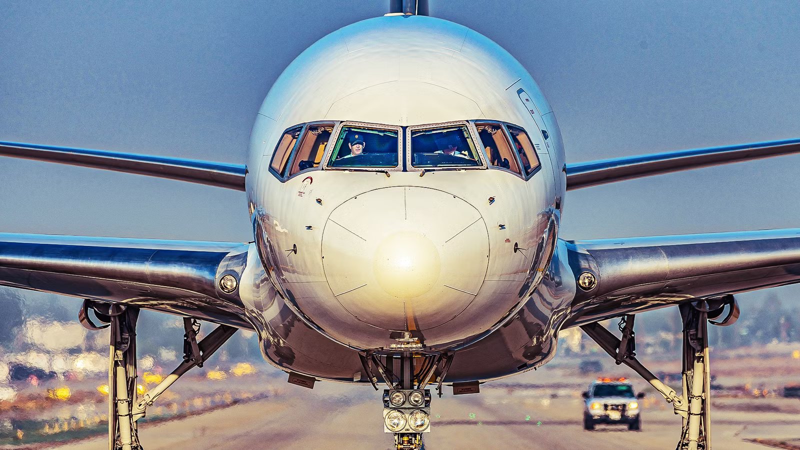 How Much Does Pilot Training Cost Before A US Airline First Officer Reaches The Flight Deck?