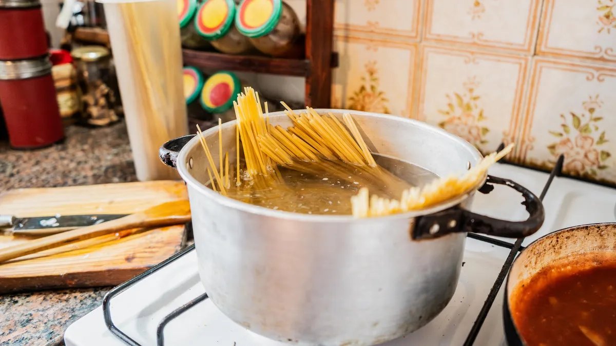 7 Embarrassing Pasta Crimes You’re Committing and How to Fix Them
