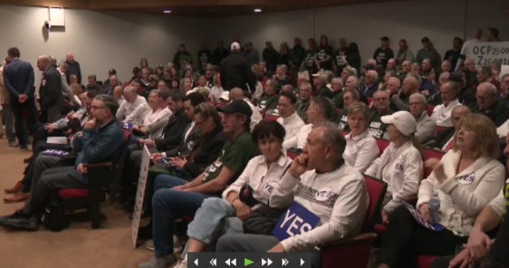 Kelowna city council to vote on controversial golf course land swap on Monday – Okanagan