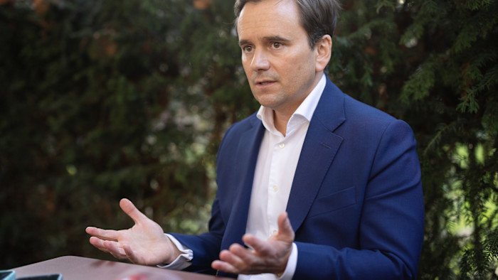 Starmer adviser calls for temporary energy windfall tax to curb ‘profiteering’