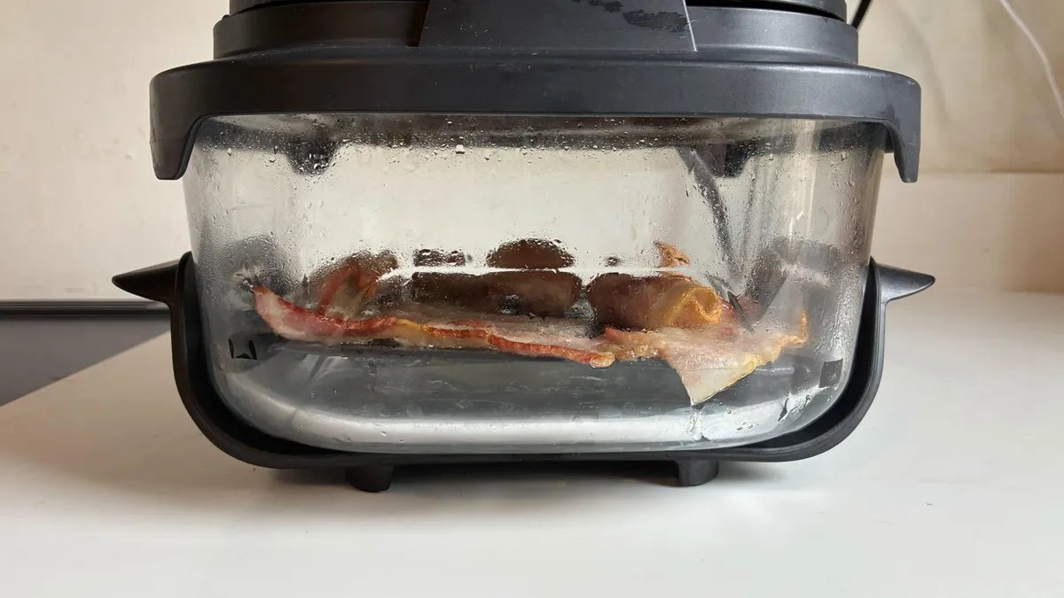 Our Top-Rated Air Fryer Is 100% Nontoxic and Breaks Down for Easy Storage