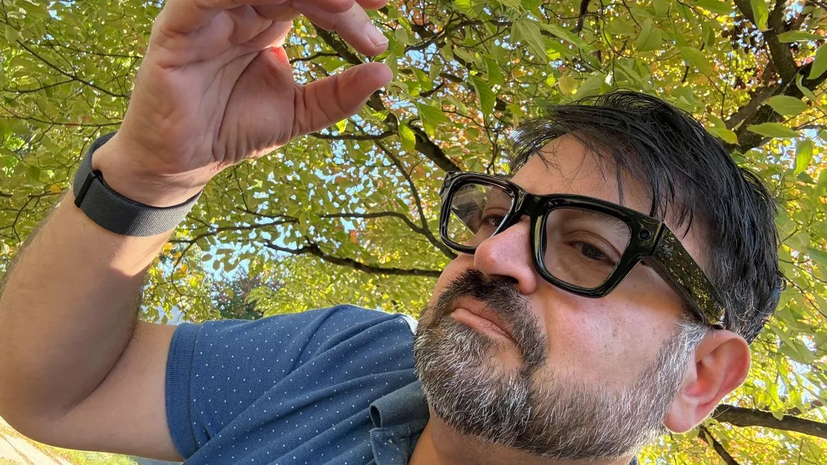 Meta Explained Its Smart Glasses AI Privacy Policies to Me. I’m Still Worried