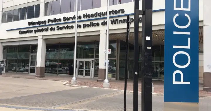 IIU investigating after man accuses officer of police HQ assault – Winnipeg
