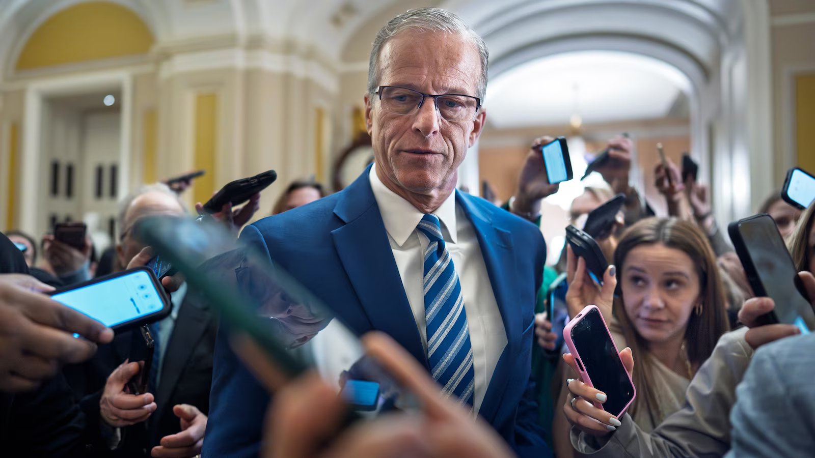 Days from recess, Democrats and Republicans blame each other for TSA chaos