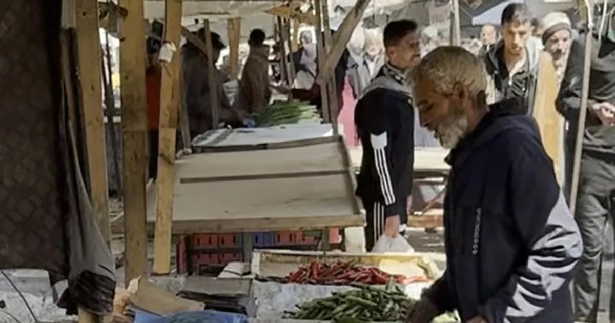 Gaza suffers food shortages as Iran war escalates