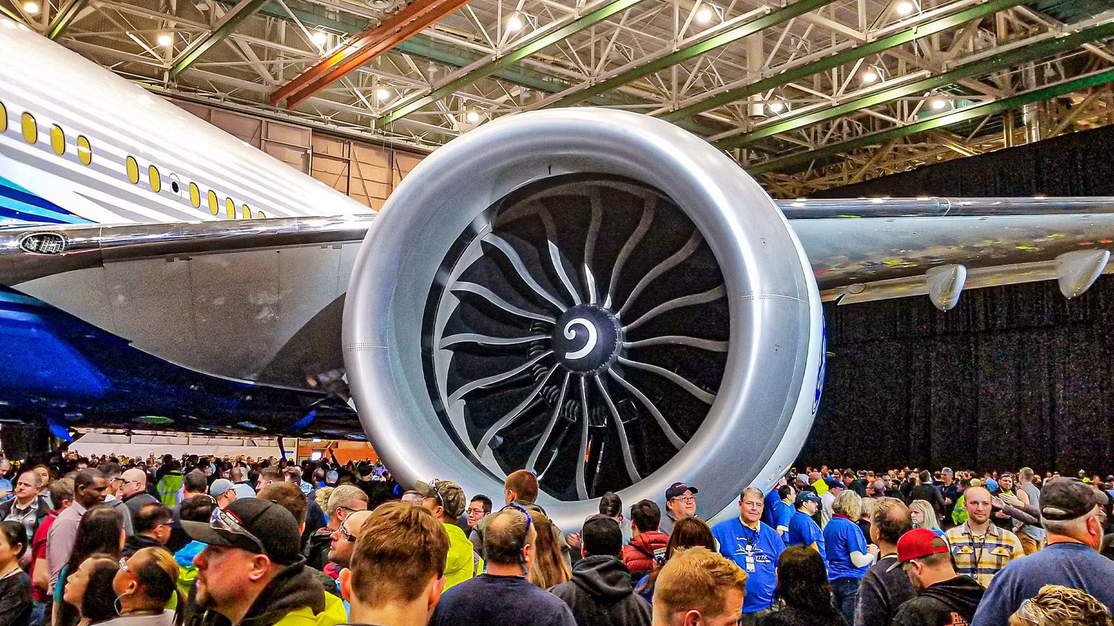 Why Might The World’s Largest Commercial Engine Have Airbus Worried?
