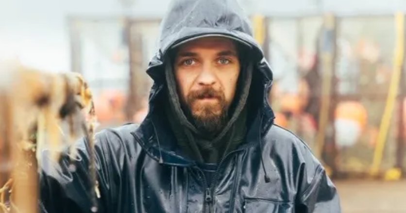 “Deadliest Catch” deckhand Todd Meadows dies after falling overboard in Alaska, Coast Guard says