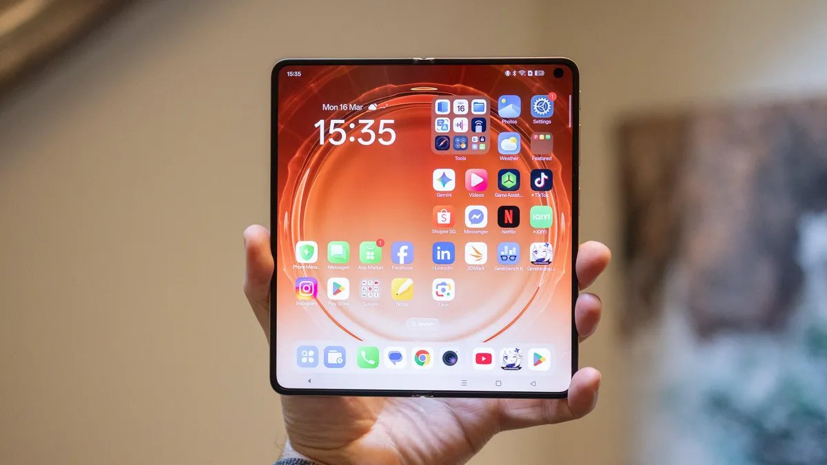 I Love How Skinny Oppo’s Foldable Phone Is, but I Hate That I Can’t Buy It