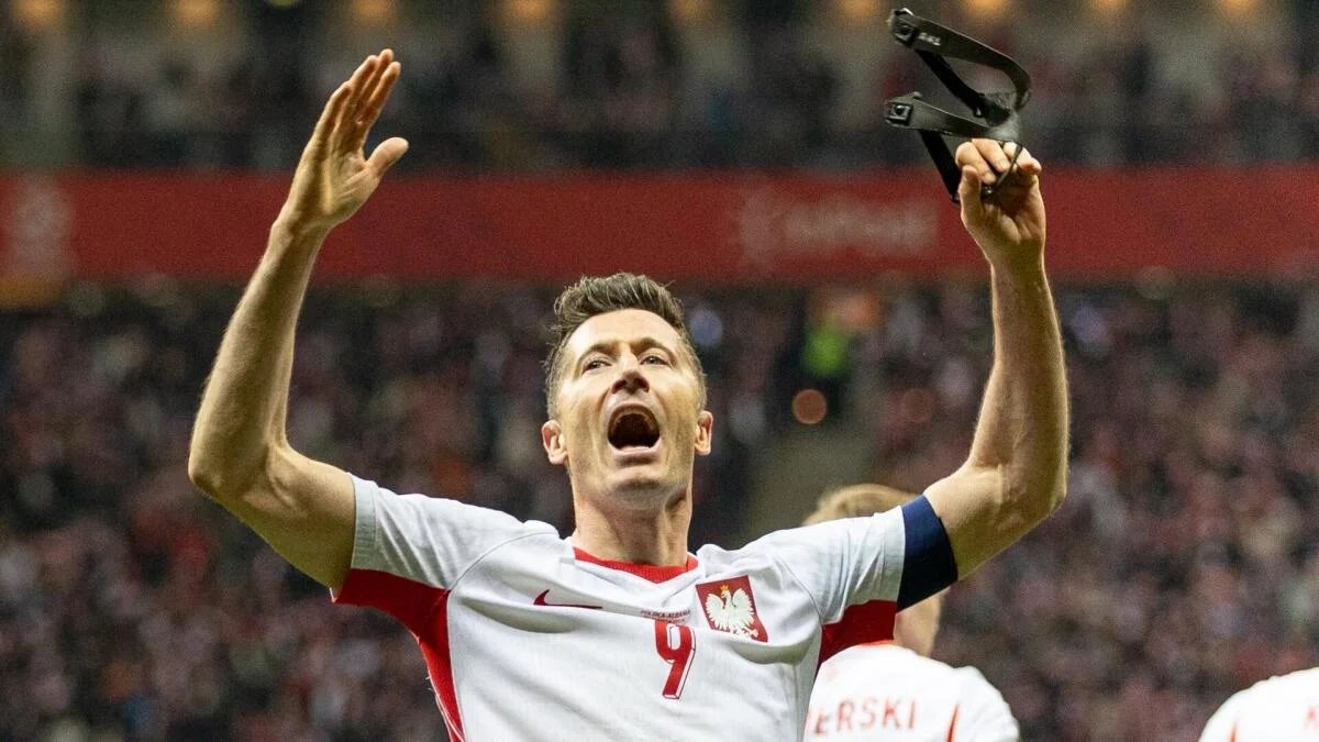 Sweden vs. Poland live stream, odds: How to watch UEFA World Cup playoff