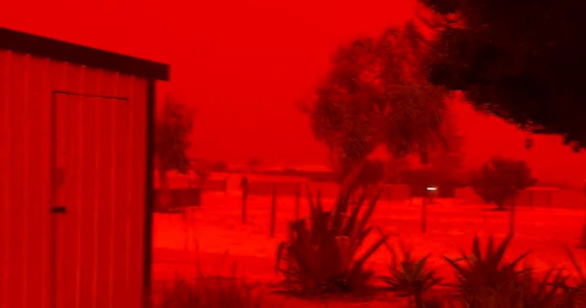 Sky turns bright red in Western Australia ahead of Tropical Cyclone Narelle