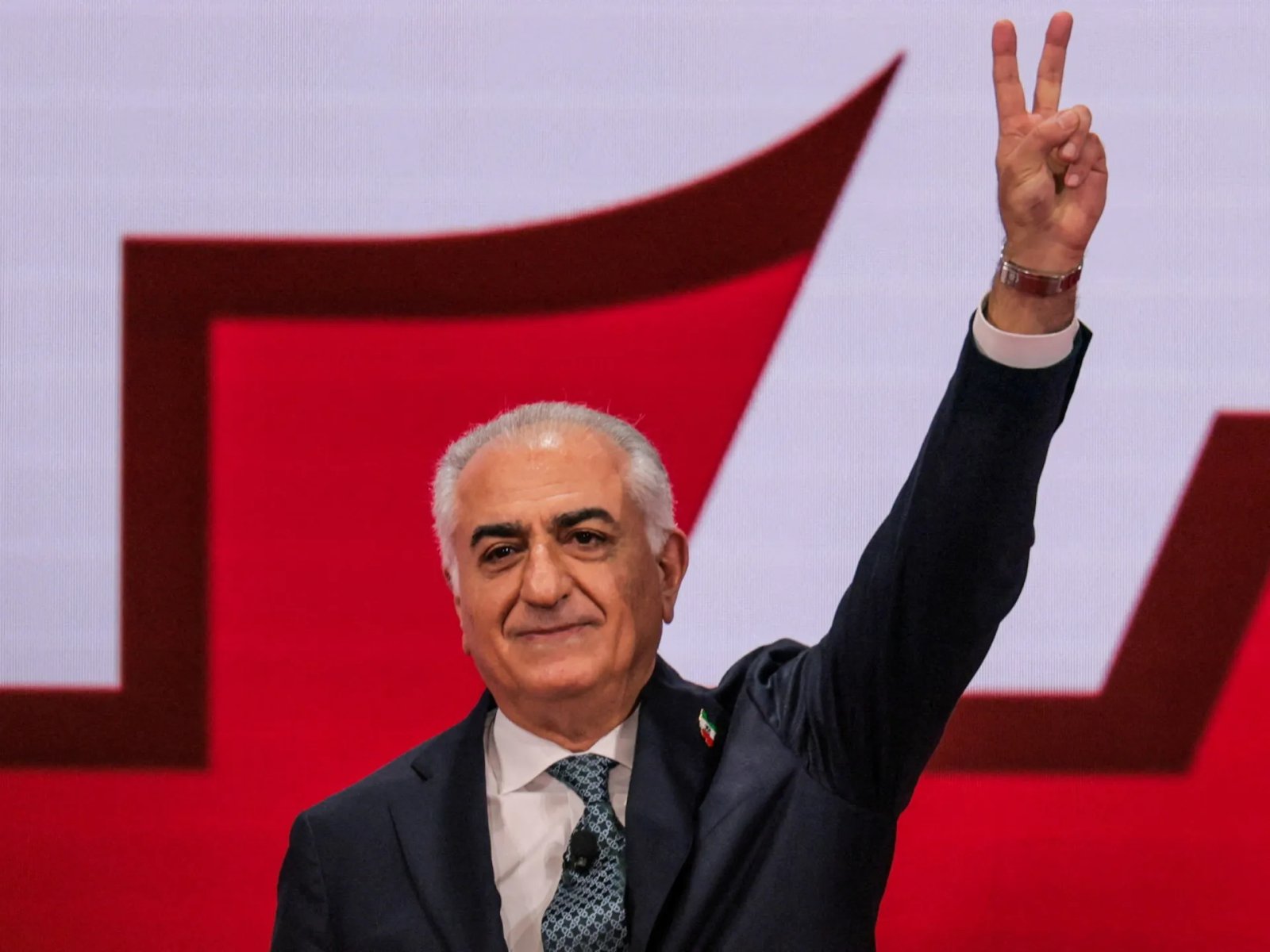 Reza Pahlavi pledges to ‘make Iran great again’ at 2026 CPAC conference | US-Israel war on Iran News