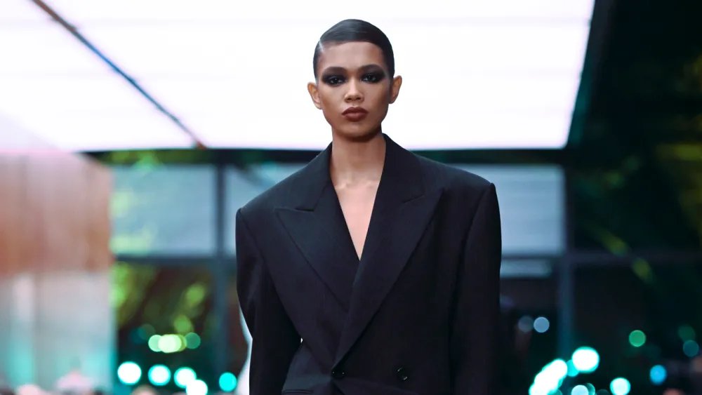 Saint Laurent Fall 2026 Ready-to-Wear Runway, Fashion Show & Collection Review