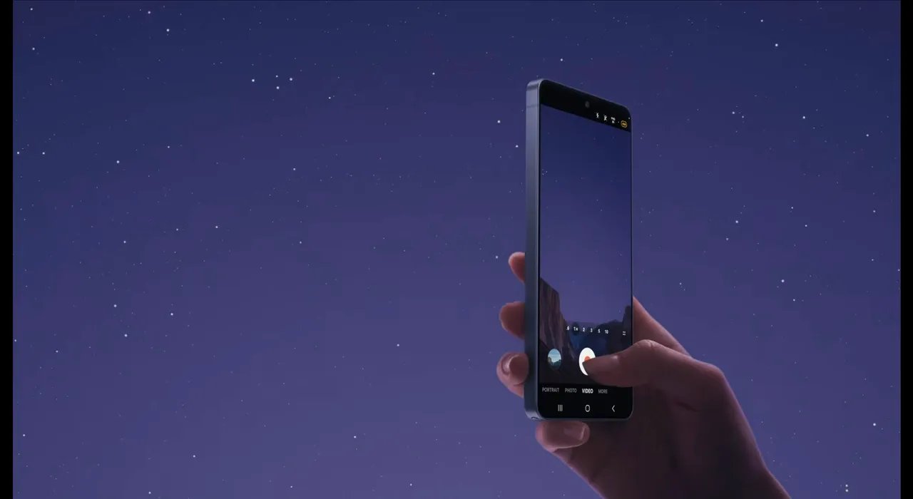 Apple AirDrop Is Coming To the Samsung Galaxy S26