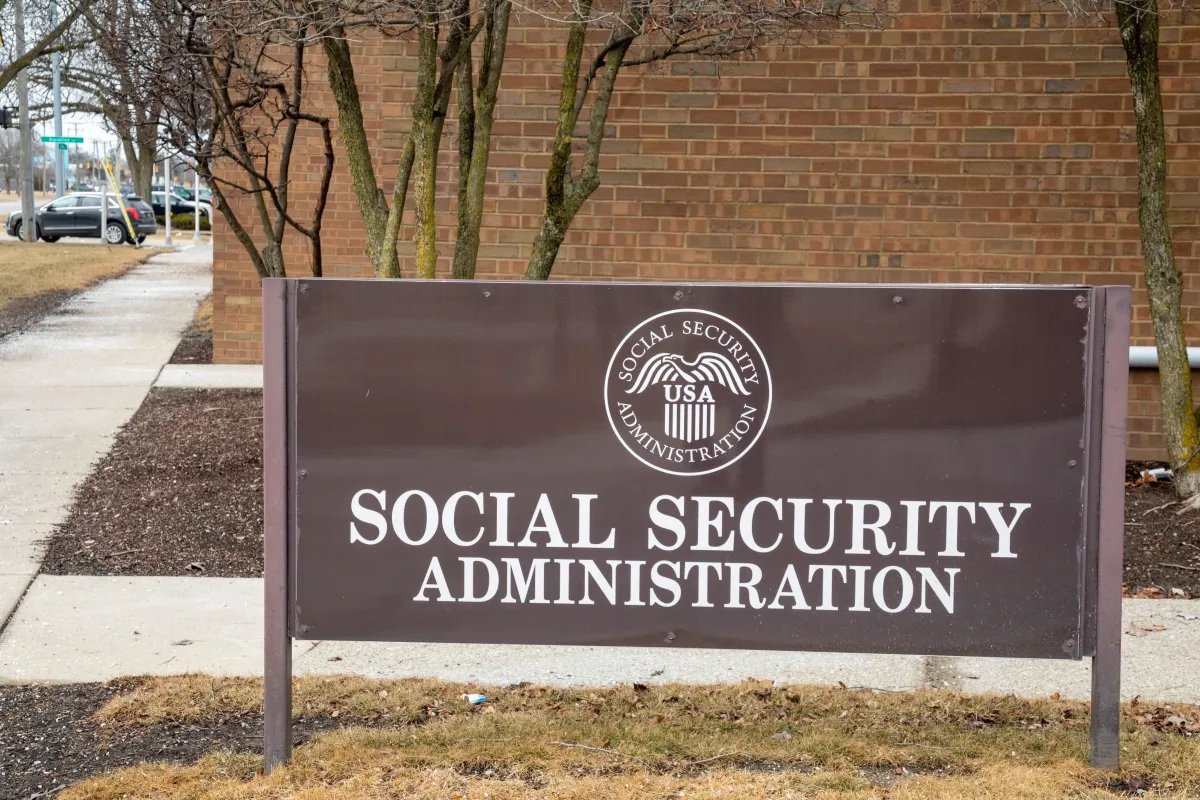 DOGE employee stole Social Security data and put it on a thumb drive, report says