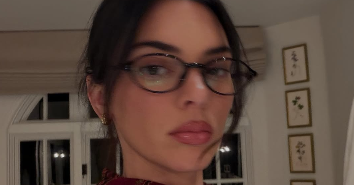 3 Kendall Jenner Spring Outfits Everyone Will Copy By May 1