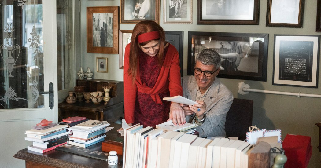 Imprisoned for 30 Years, He Wooed Her With Love Poems