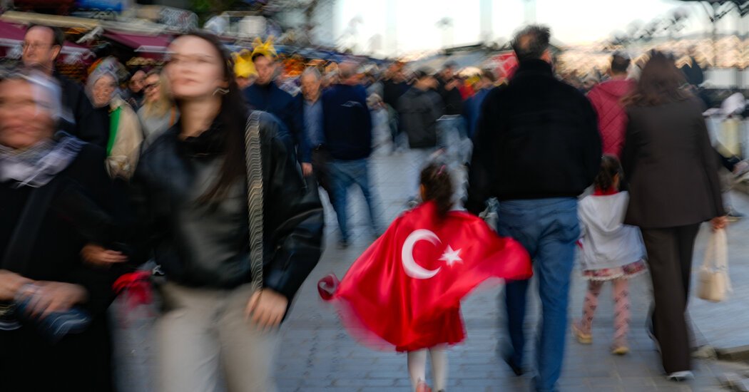 Turkey Passes Legislation to Bar Children Under 15 From Social Media